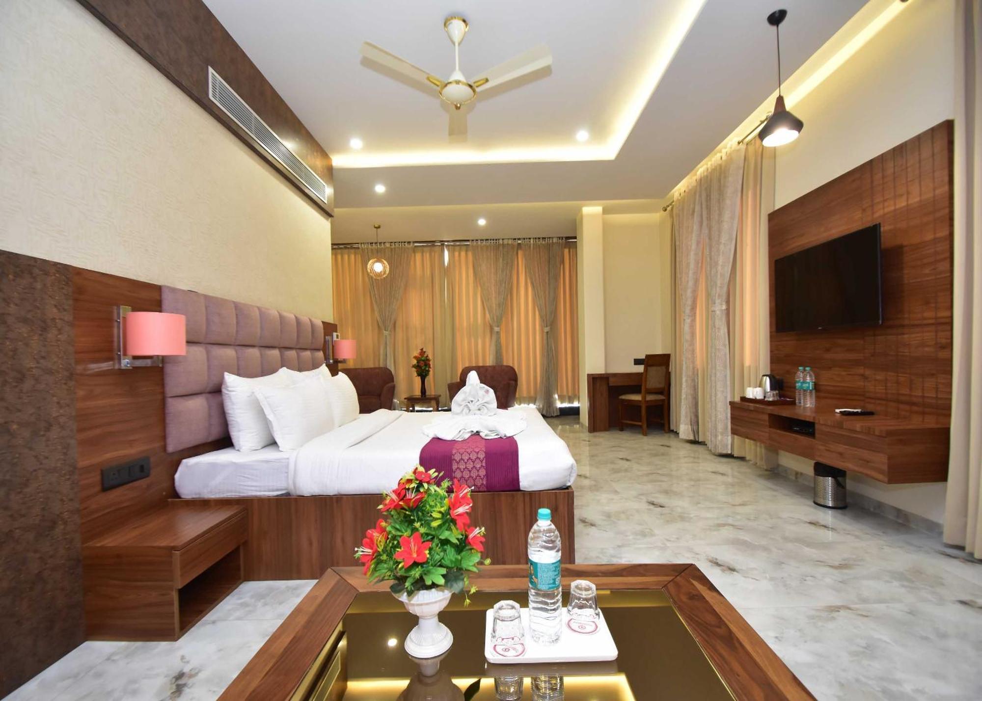 Khātu Hotel Shyamleela מראה חיצוני תמונה