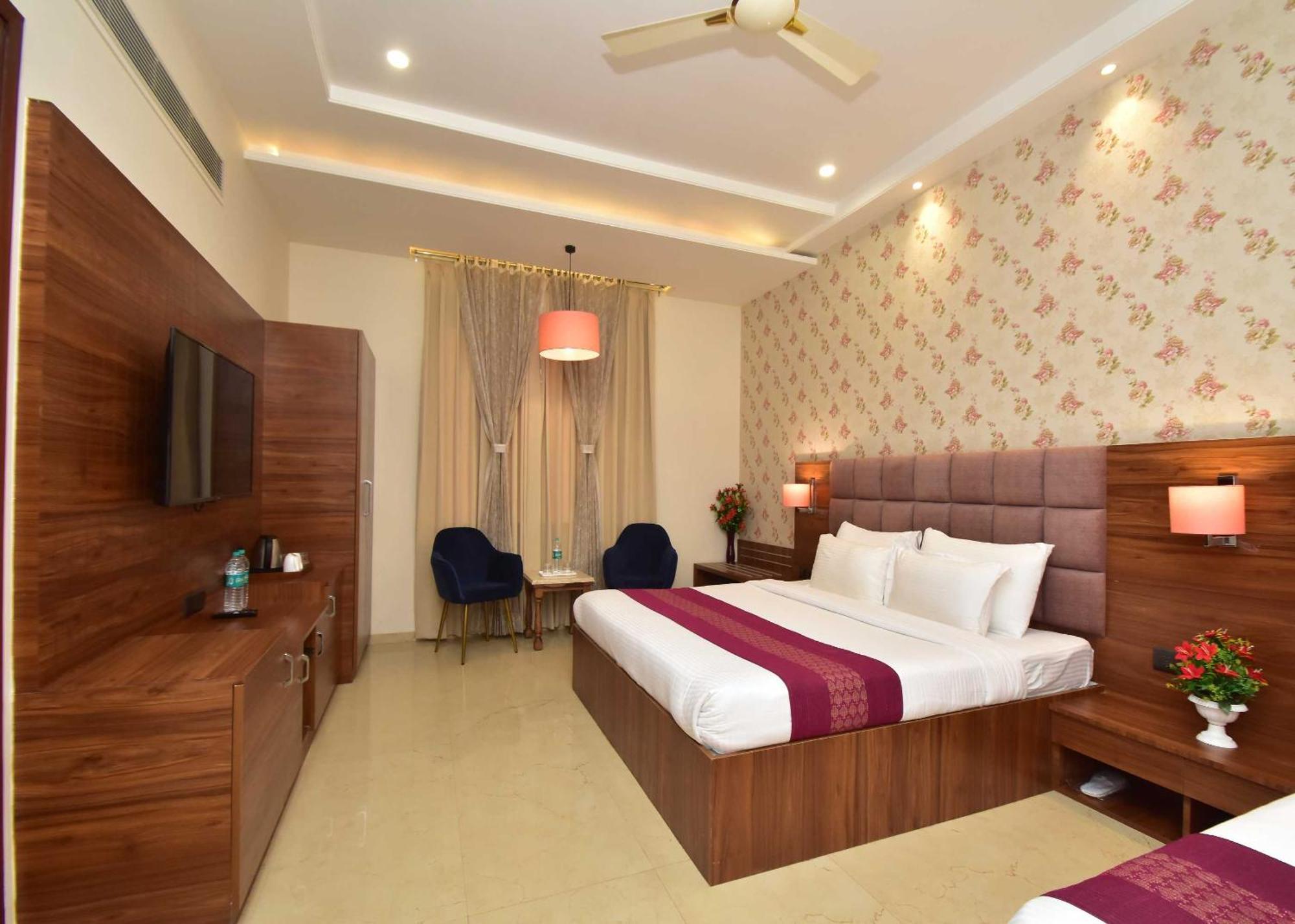 Khātu Hotel Shyamleela מראה חיצוני תמונה
