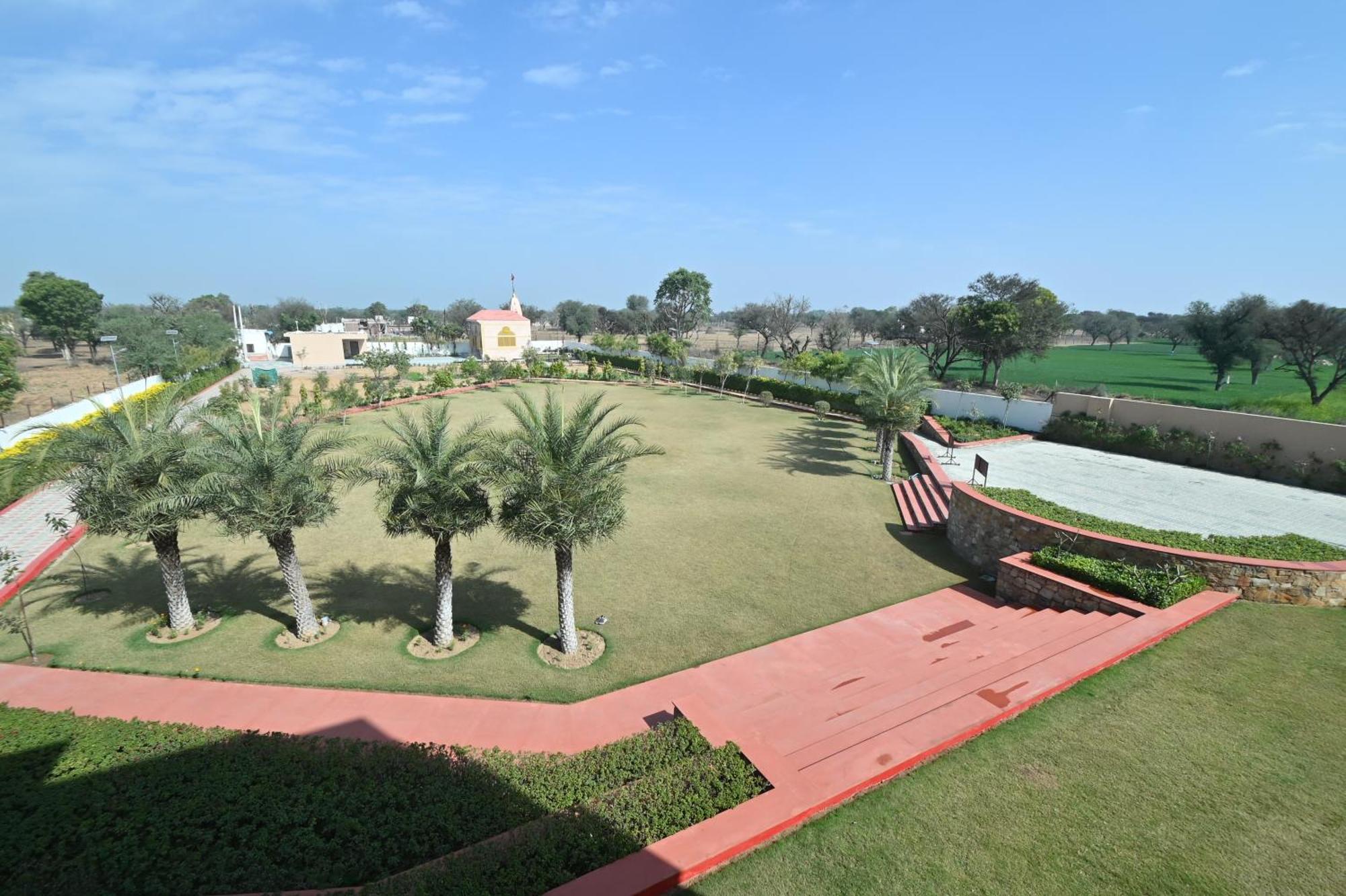 Khātu Hotel Shyamleela מראה חיצוני תמונה
