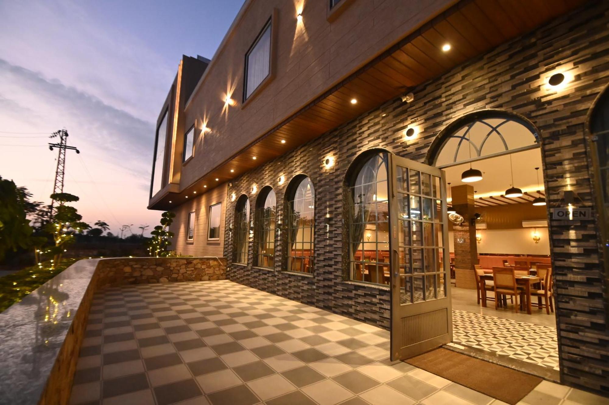 Khātu Hotel Shyamleela מראה חיצוני תמונה